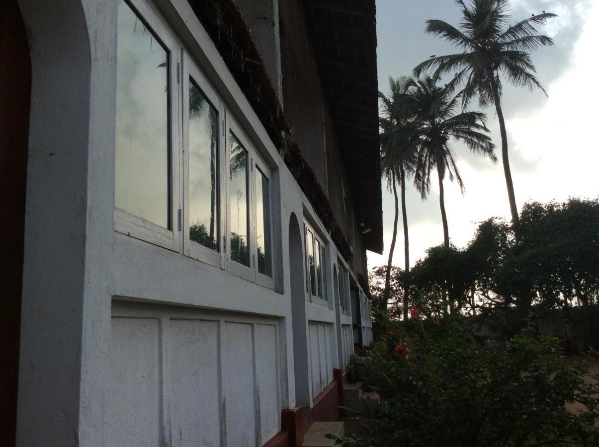 New Rest House Sea View Hotel نيجومبو المظهر الخارجي الصورة