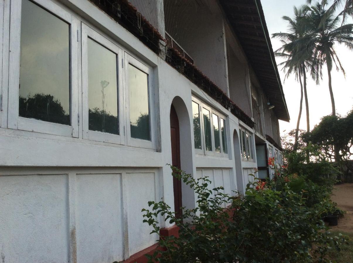 New Rest House Sea View Hotel نيجومبو المظهر الخارجي الصورة